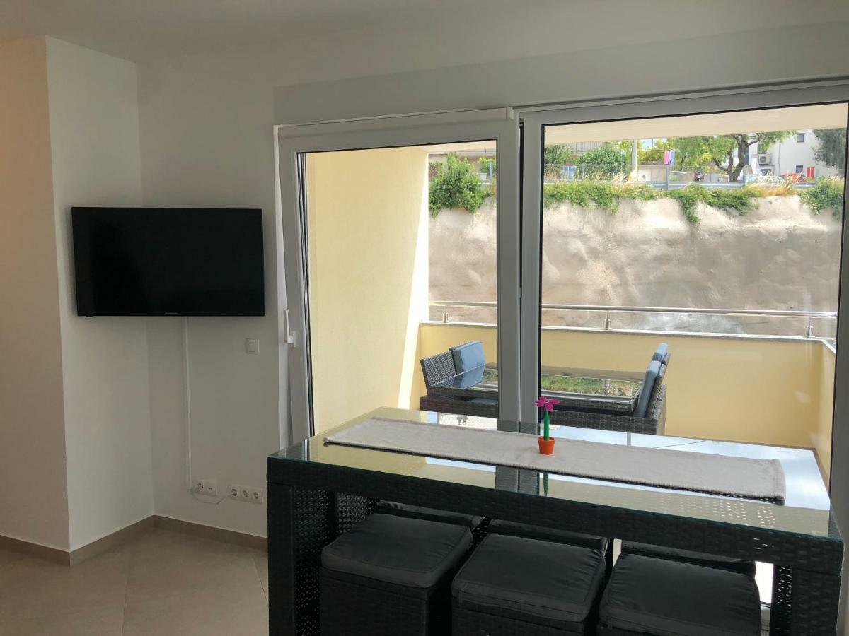 Apartment Zeljkica - Villa Sunce Senj  Buitenkant foto